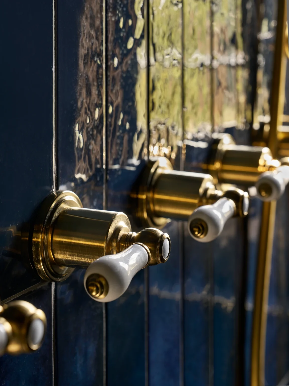 The Orchard Lifestyle Photo Bathroom 1200x1600 2