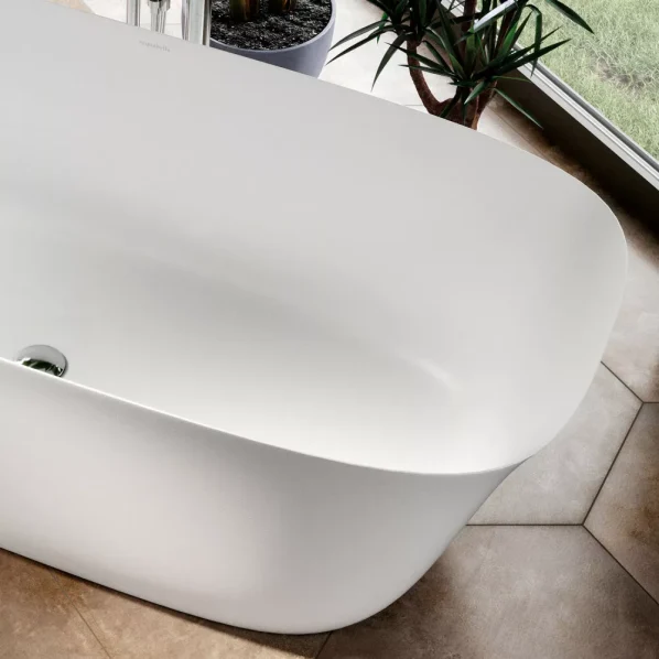 Bath Acquabella Levi Dolotek Lifestyleshot 4 Bath Acquabella Levi Dolotek Lifestyleshot 4