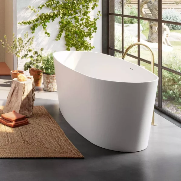 Bath Acquabella Vars Dolotek Lifestyleshot 2 Bath Acquabella Vars Dolotek Lifestyleshot 2